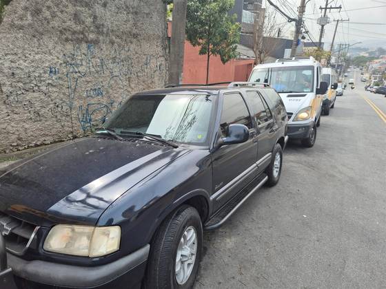 CHEVROLET BLAZER 2.2 MPFI STD 4X2 8V GASOLINA 4P MANUAL CHEVROLET BLAZER 2.2 MPFI STD 4X2 8V GASOLINA 4P MANUAL